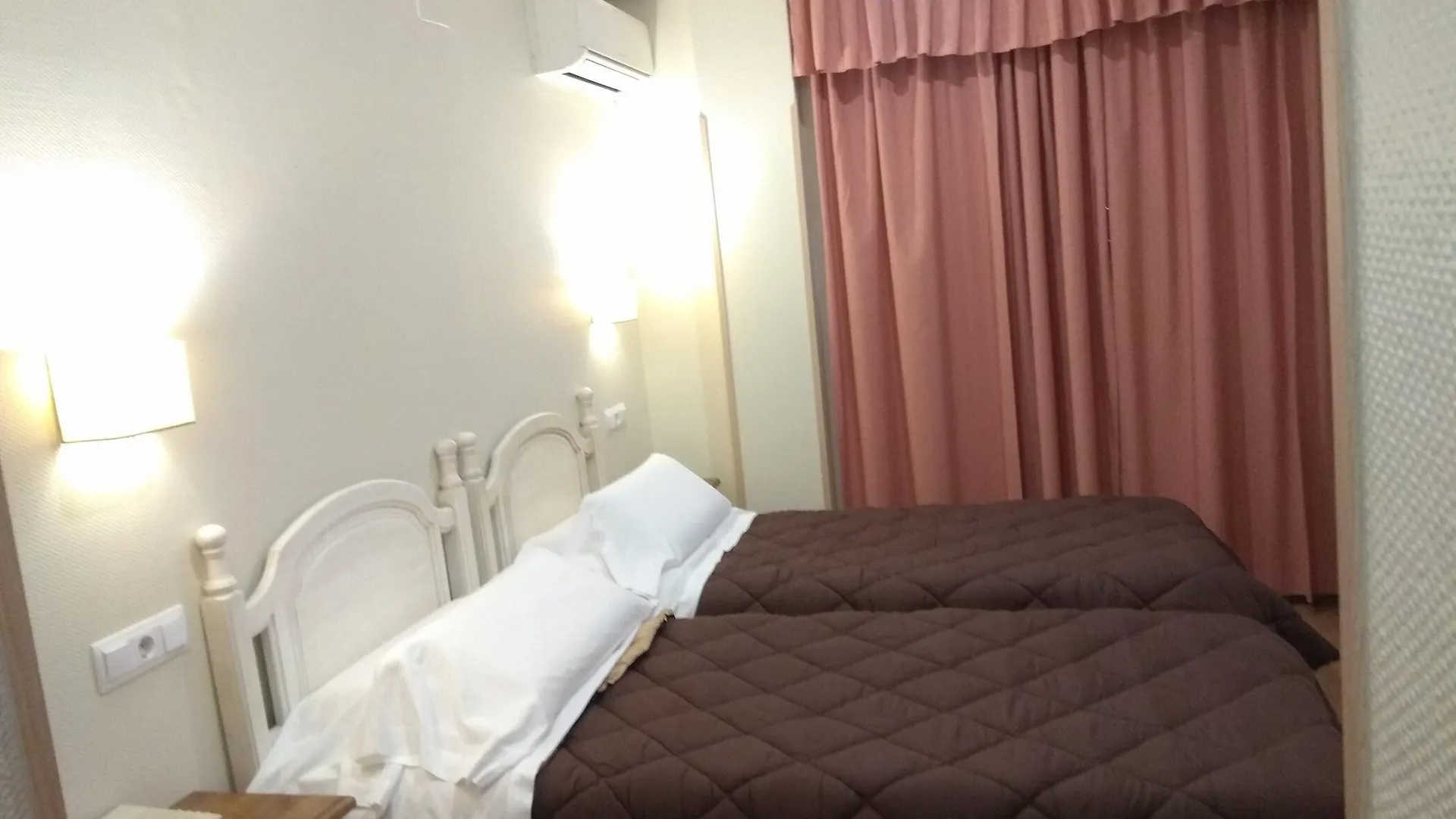 托萊多 托莱多旅馆酒店 2*,  西班牙