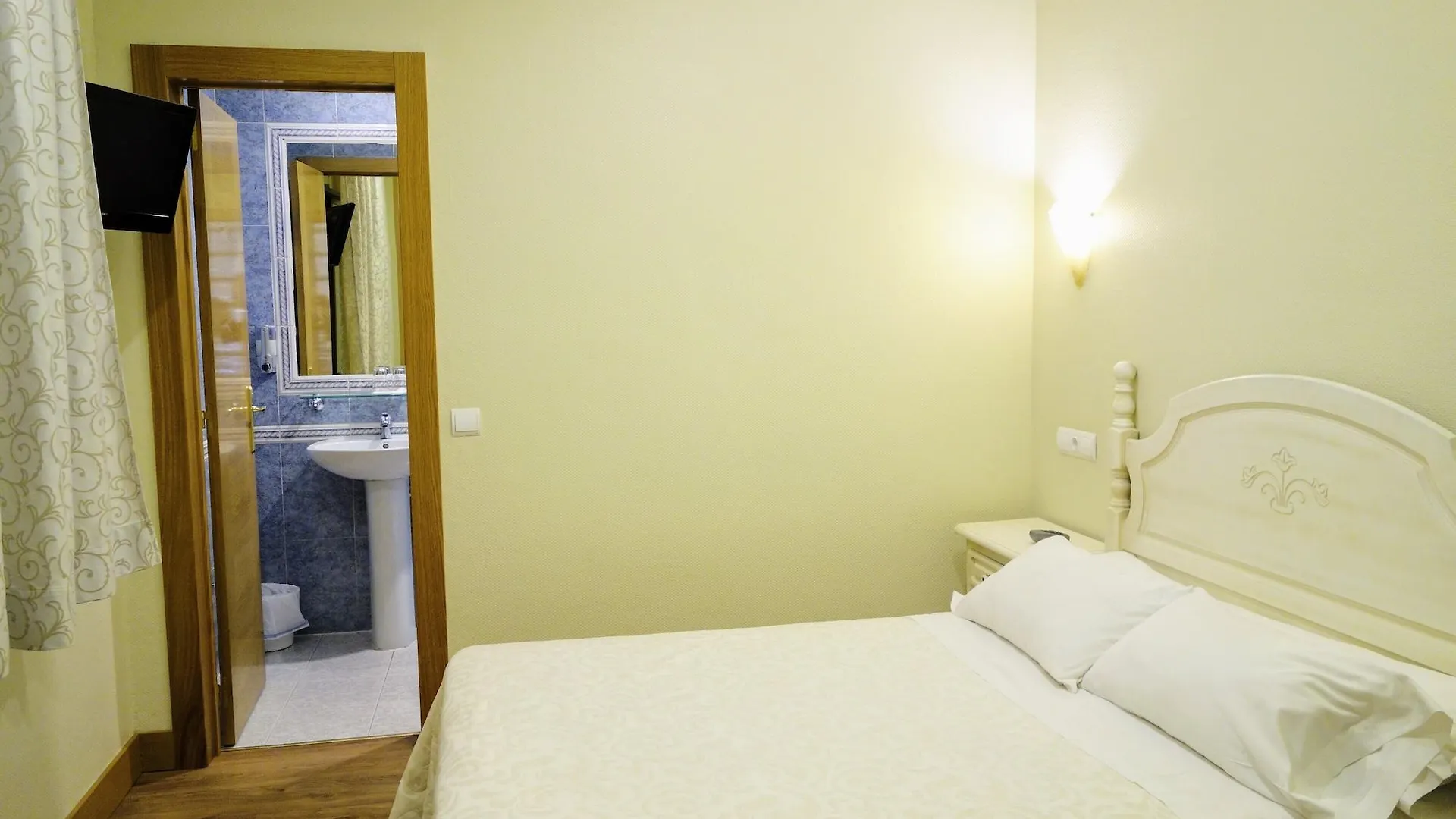Hostal Toledo